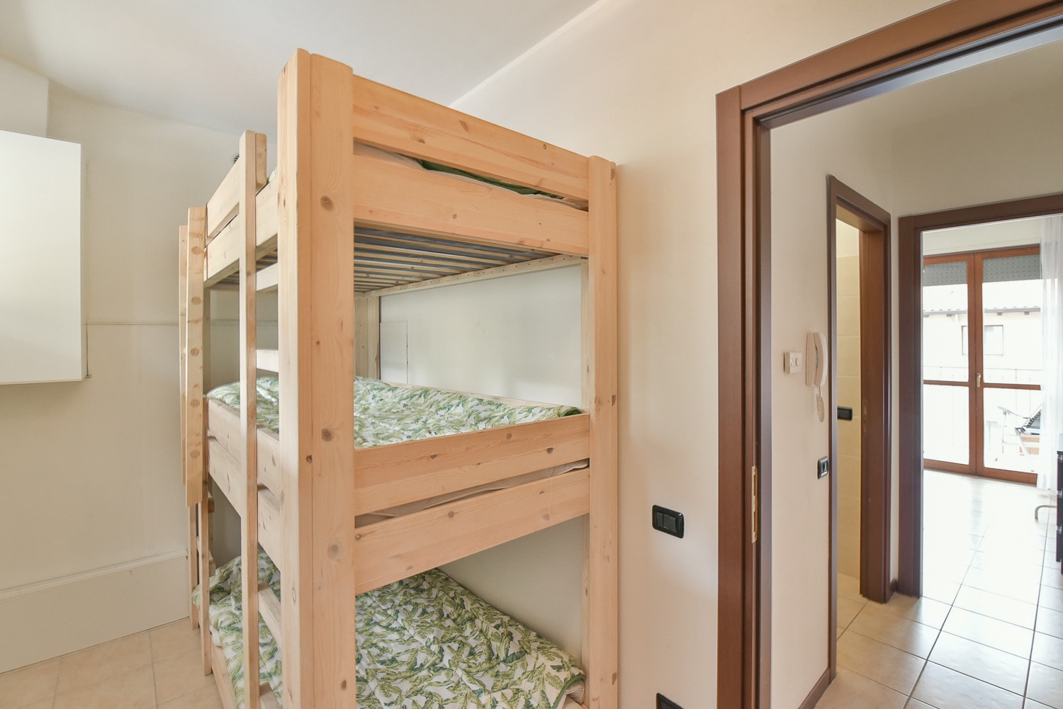 Comomeer vakantiehuis - tweede slaapkamer met stapelbed